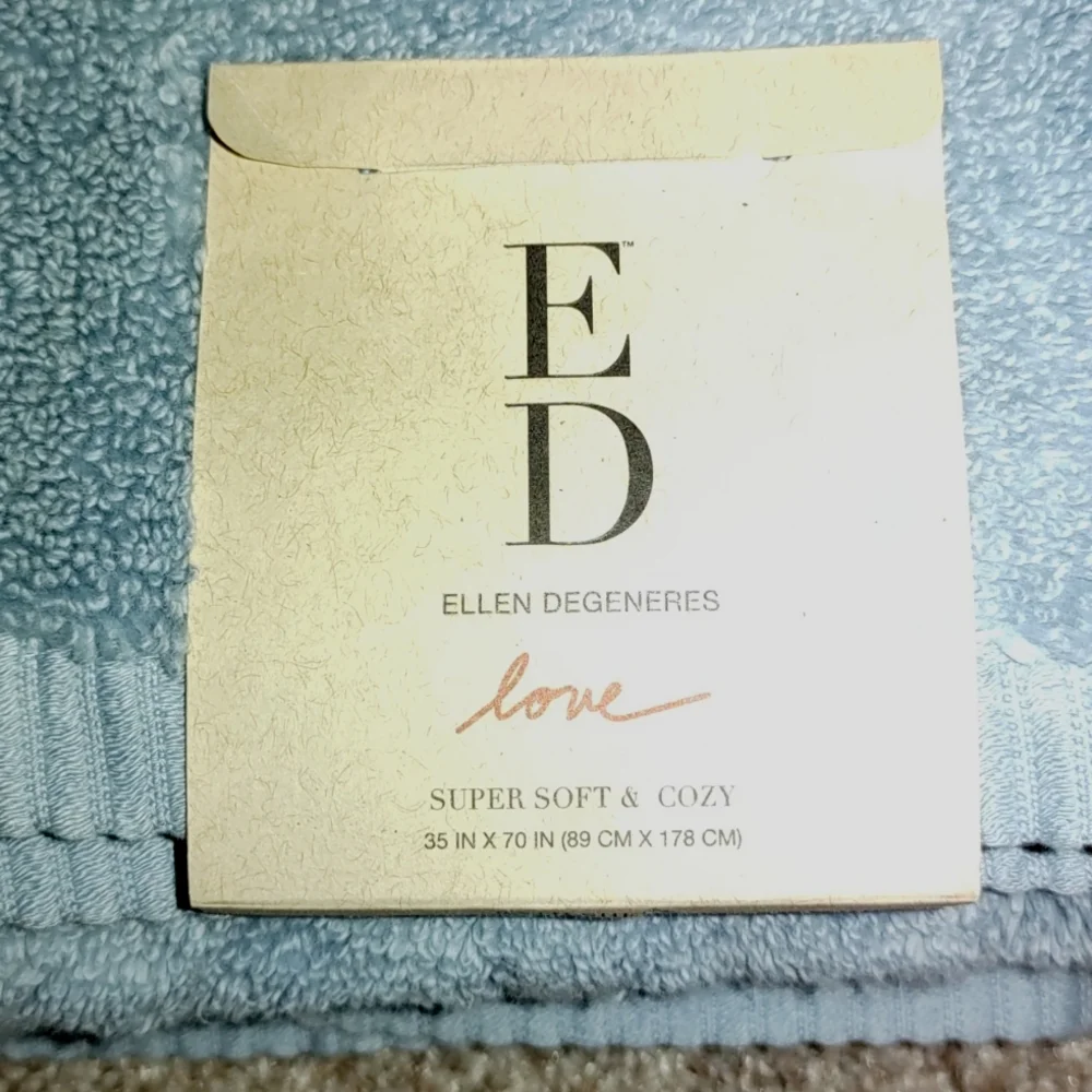 Ellen DeGeneres Large Bath Towel